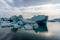 Wanderreise zu Islands Lavawasserfällen und Eisdiamanten