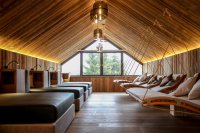 Neue Outdoor-Saunainsel und Yoga-Retreat Wochen 