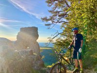 Traufgänge, Trommelwirbel und Traditionen: Albstadt lädt zum großen Outdoor-Sommer ein